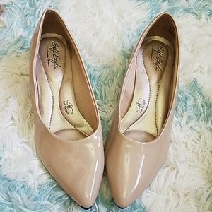 Nude kitten heels